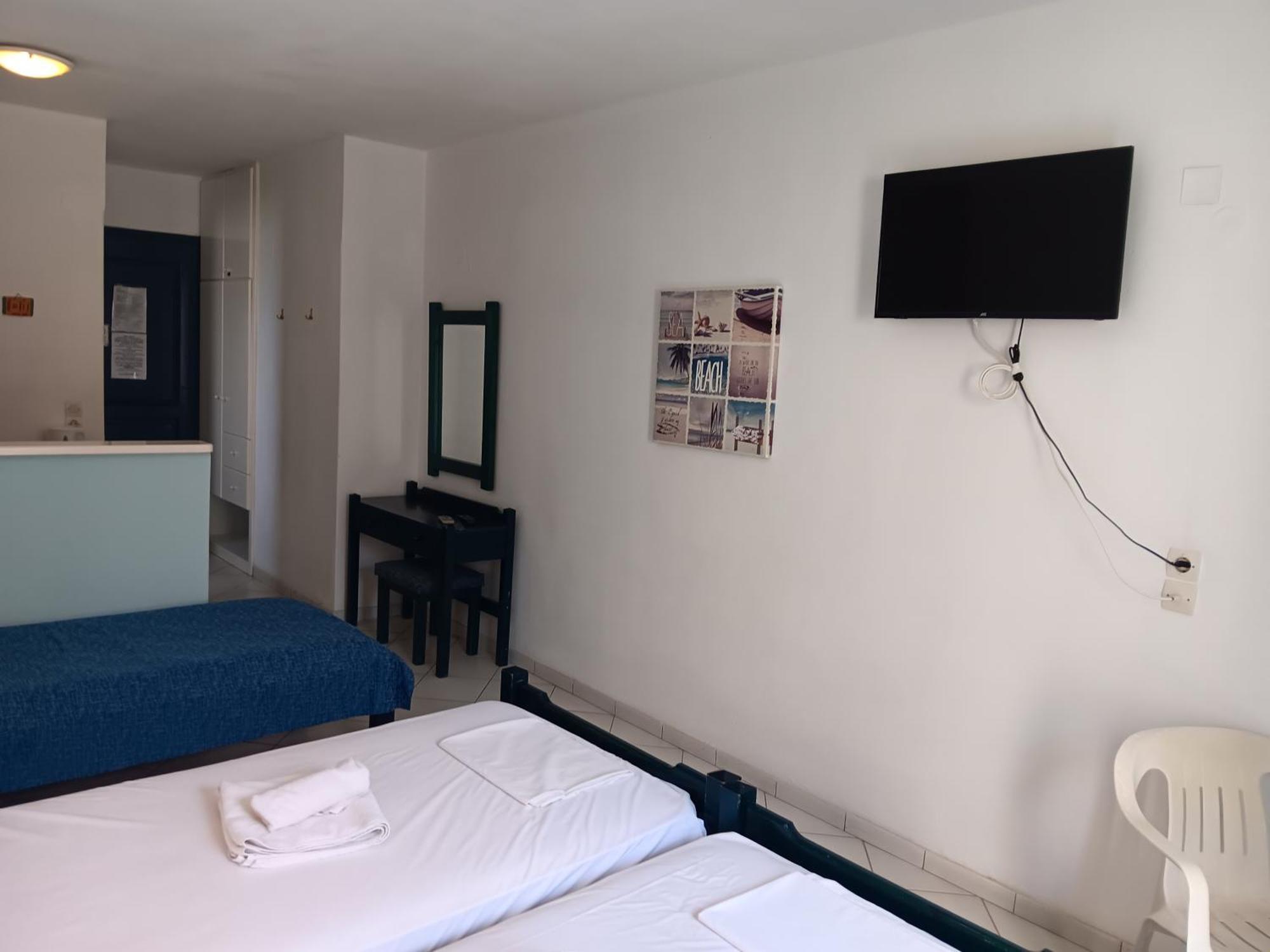 Studio In Agiapelagia For 3 Pers - Crete Agia Pelagia  Exterior foto